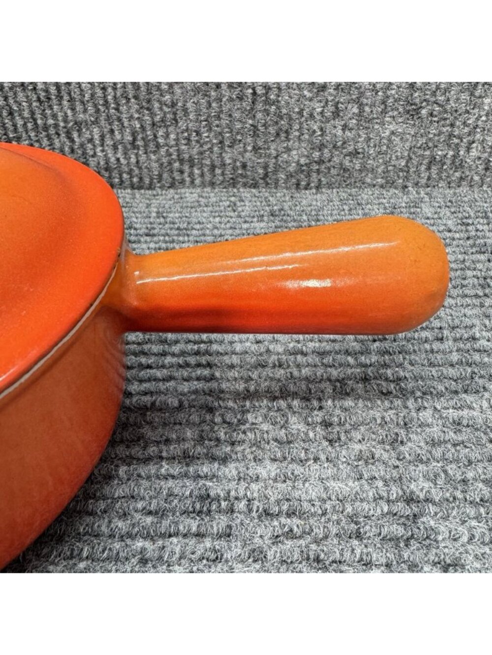 Vintage Le Creuset #16 Flame Orange Sauce Pan w/Lid Ombré Hollow Handle Cookware - Picture 3 of 15
